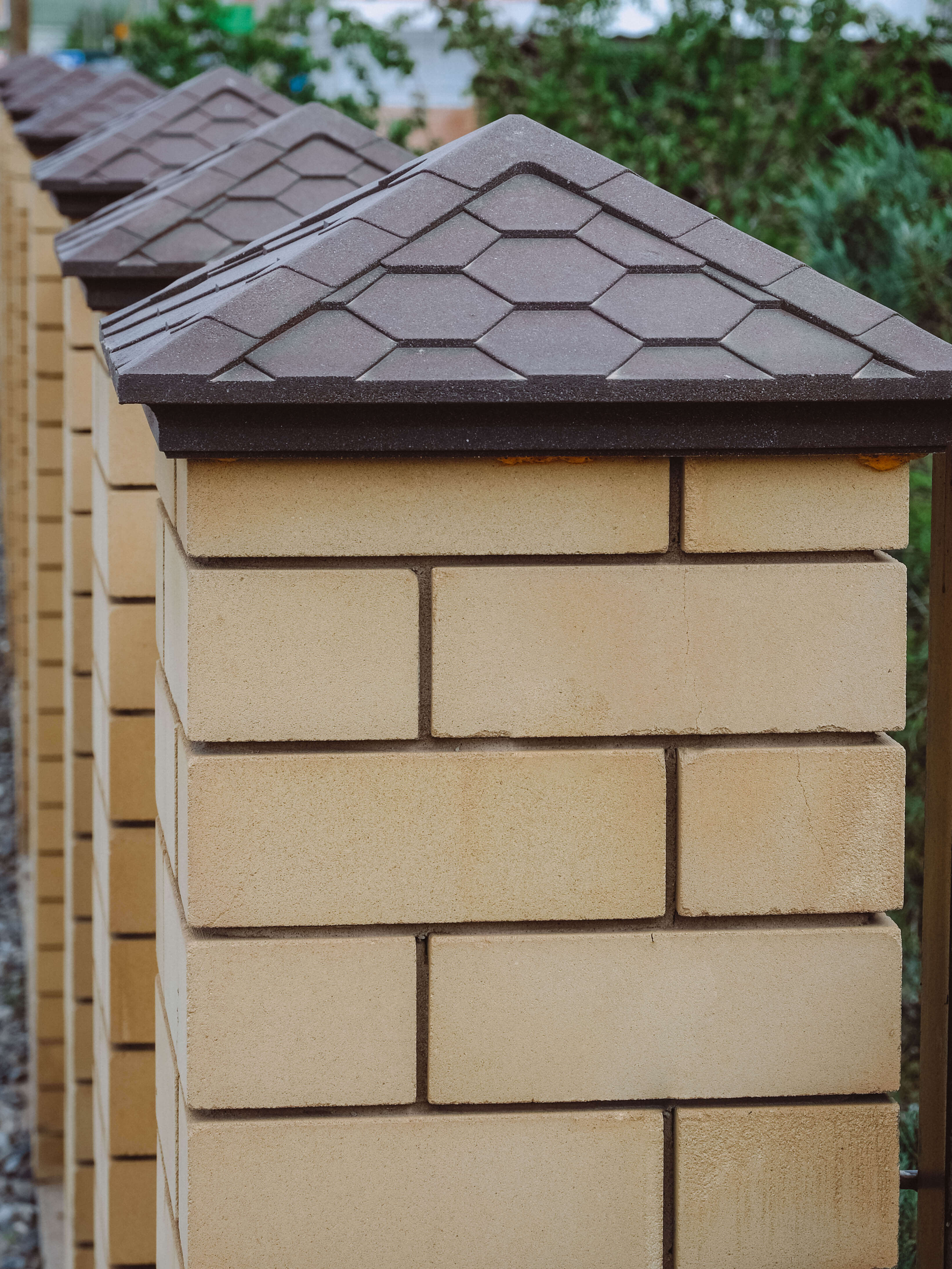 Колпак Zking Эверест Коричневый на столб 1.5х1.5 кирпича (390х390мм) в Гурьевске фото